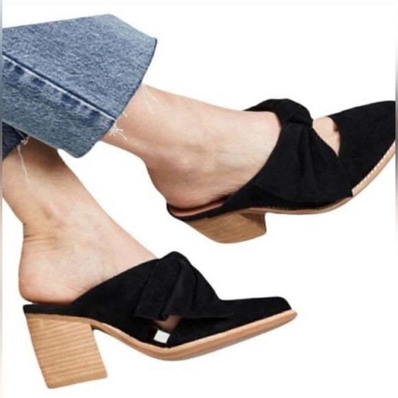 Jeffrey Campbell Cyrus Bow Black Suede Slip On Mule Heel Anthropologie | 7.5 - Picture 1 of 14